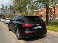 usata Audi Q7 black edition