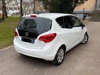 Usata Opel Meriva 120 CV (88 kW) 2014 Bianco Monovolume