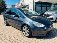 Usata Ford S-MAX Titanium 140 CV (102 kW) 2008 Grigio Monovolume