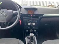 Usata Opel Astra 101 CV (74 kW) 2007 Nero Berlina