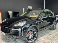 Usata Porsche Cayenne Platinum Edition 262 CV (192 kW) 2016 Blu/azzurro SUV