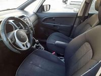 Usata Kia Venga 90 CV (66 kW) 2011 Grigio Utilitaria