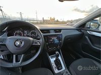 Begagnad Skoda Octavia G-TEC Ambition 131 HK (96 kW) 2020 Vit Kombi