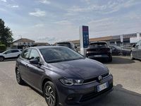 Usata VW Polo Life 95 CV (69 kW) 2025 Smoky grey met Utilitaria