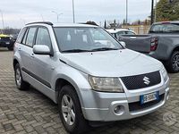 Usata Suzuki Grand Vitara 140 CV (102 kW) 2006 Grigio SUV