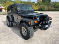 Usata Jeep Wrangler Sport 177 CV (130 kW) 1997 Verde SUV