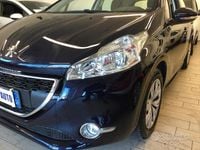 Usata Peugeot 208 82 CV (60 kW) 2013 Blu Utilitaria