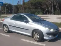 Usata Peugeot 206 CC 109 CV (80 kW) 2002 Grigio Cabrio