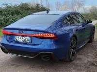 Usata Audi RS7 Sportback 600 CV (441 kW) 2025 Blu/azzurro Utilitaria