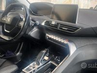 Usata Peugeot 3008 120 CV (88 kW) 2018 Blu Berlina