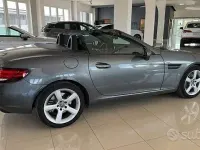 Usata Mercedes SLC200 Premium 184 CV (135 kW) 2018 Grigio Cabrio