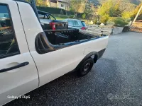 Usata Fiat Strada 95 CV (69 kW) 2010 Bianco
