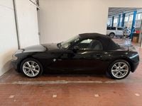 Usata BMW Z4 169 CV (124 kW) 2004 Nero Cabrio