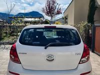 Usata Hyundai i20 85 CV (62 kW) 2012 Bianco Utilitaria