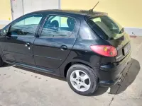 Usata Peugeot 206 88 CV (64 kW) 2008 Nero Utilitaria