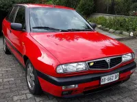 Usata Lancia Delta 186 CV (136 kW) 1994 Rosso Utilitaria