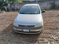 Usata Opel Corsa 65 CV (47 kW) 2001 Utilitaria
