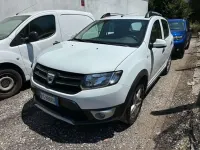 Usata Dacia Sandero Stepway 90 CV (66 kW) 2017 Bianco SUV