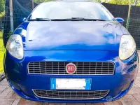 Usata Fiat Grande Punto 65 CV (47 kW) 2009 Bluazzurro Utilitaria