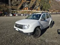 Usata Dacia Duster Ambiance 90 CV (66 kW) 2011 Bianco SUV
