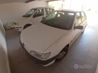 Usata Peugeot 306 75 CV (55 kW) 1995 Bianco Berlina