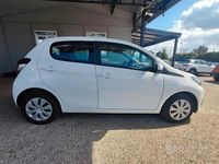 Usata Peugeot 108 Active 69 CV (50 kW) 2015 Bianco Utilitaria