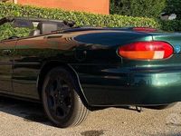 Usata Chrysler Stratus 140 CV (102 kW) 1999 Verde Cabrio
