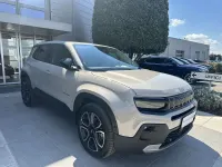 Usata Jeep Avenger Summit 110 CV (80 kW) 2025 Beige SUV