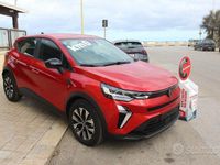 Nuova Renault Captur Evolution 91 CV (66 kW) 2025 Rosso SUV