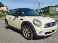 Usata Mini Cooper 116 CV (85 kW) 2006 Bianco Utilitaria