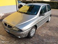 Usata Lancia Ypsilon 2000 Grigio Utilitaria