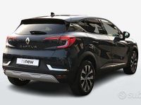 Usata Renault Captur Techno 90 CV (66 kW) 2023 Azzurro SUV