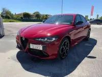 Usata Alfa Romeo Giulia Competizione 280 CV (205 kW) 2023 Rosso alfa Berlina