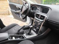 Usata Volvo V40 115 CV (84 kW) 2014 Bianco Station wagon