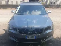 Usata Skoda Superb Executive 150 CV (110 kW) 2019 Argento Station wagon