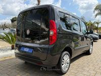 Usata Fiat Doblò Lounge 105 CV (77 kW) 2015 Grigio Monovolume