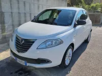 Usata Lancia Ypsilon Gold 95 CV (69 kW) 2015 Utilitaria