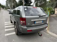 Usata Jeep Grand Cherokee Overland 218 CV (160 kW) 2007 Grigio SUV