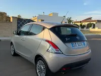 Usata Lancia Ypsilon Silver 69 CV (50 kW) 2013 Nero Utilitaria
