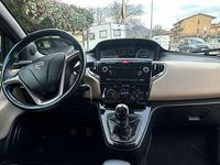 Usata Lancia Ypsilon Gold 80 CV (58 kW) 2015 Utilitaria