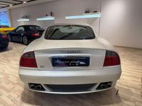 Begagnad Maserati GranSport 401 HK (294 kW) 2005 Vit Sportkupé
