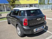 Usata Mini Cooper Countryman 111 CV (81 kW) 2014 Marrone SUV
