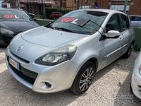 Usata Renault Clio II Dynamique 72 CV (52 kW) 2010 Grigio Berlina