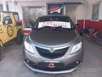 usata Lancia Ypsilon 1.2 69 CV 5 porte Gold km 57000 sens. monitor garanzia