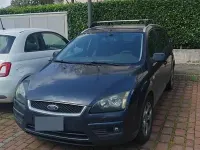 Usata Ford Focus 90 CV (66 kW) 2007 Nero Station wagon