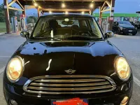 Begagnad Mini One D 90 HK (66 kW) 2011 Svart Halvkombi