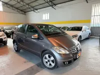 Usata Mercedes A160 95 CV (69 kW) 2011 Grigio Utilitaria
