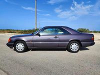 Usata Mercedes 200 122 CV (89 kW) 1992 Lilla Coupé