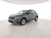 Usata VW T-Roc Life 116 CV (85 kW) 2025 Indium grey metallizzato nero SUV