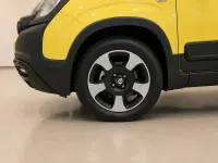 Nuova Fiat Panda Cross Cross 65 CV (47 kW) 2026 Giallo Utilitaria